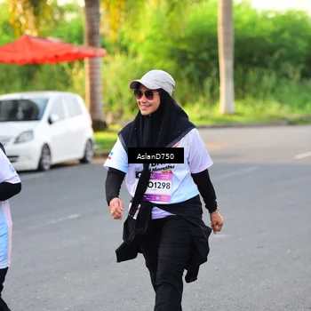 Runner Photo 7766164