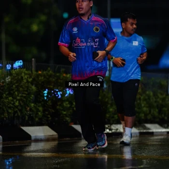 Runner Photo 7766171