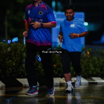 Runner Photo 7766177
