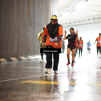 Runner Photo 7766178