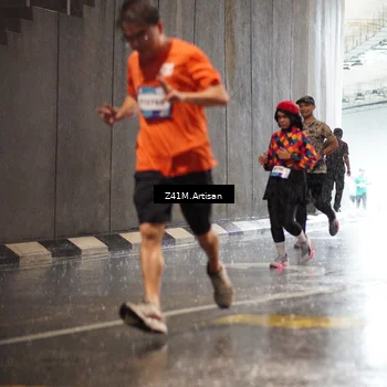 Runner Photo 7766182