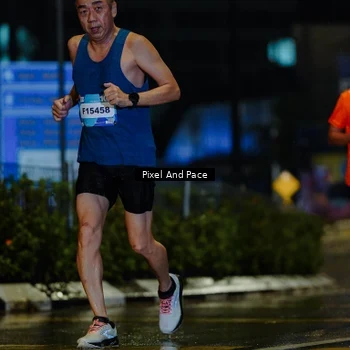 Runner Photo 7766190