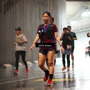 Runner Photo 7766242