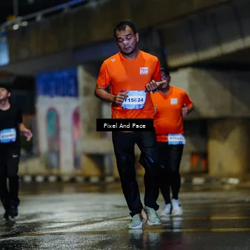 Runner Photo 7766249
