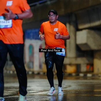 Runner Photo 7766268