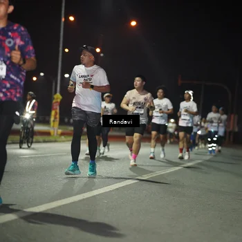 Runner Photo 7766282