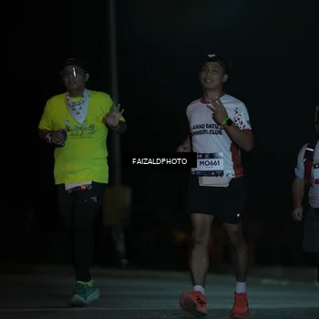 Runner Photo 7766285