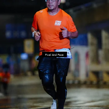 Runner Photo 7766290