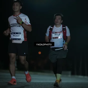 Runner Photo 7766294