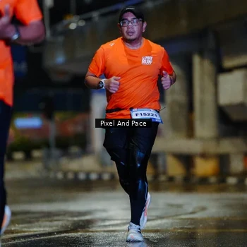 Runner Photo 7766295