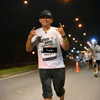 Runner Photo 7766297