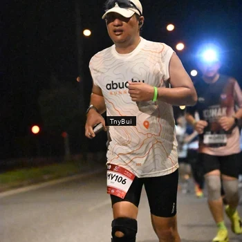 Runner Photo 7766310
