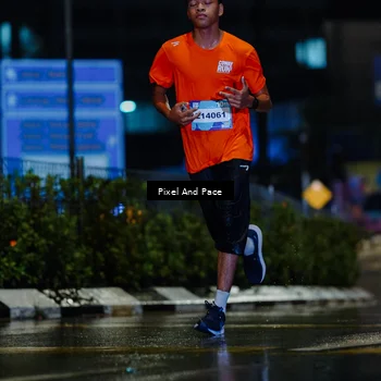 Runner Photo 7766325