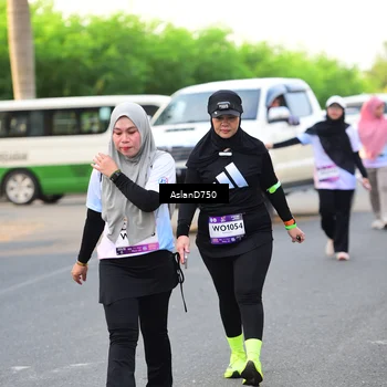 Runner Photo 7766331