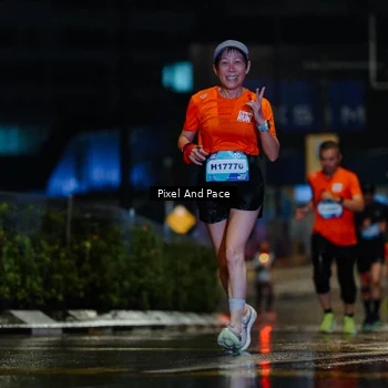 Runner Photo 7766351