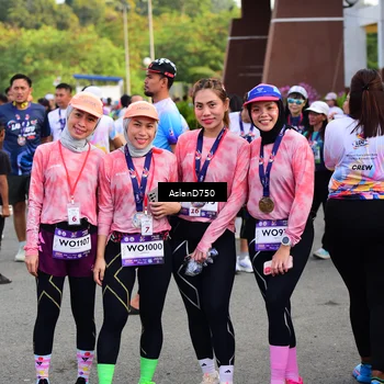 Runner Photo 7766352