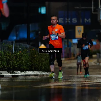 Runner Photo 7766361