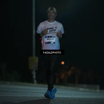 Runner Photo 7766362