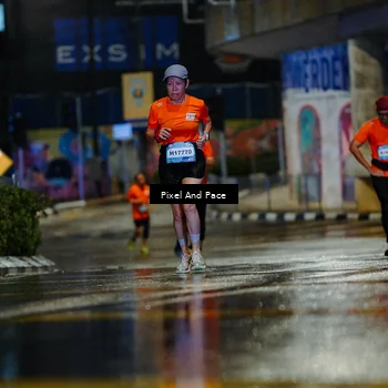 Runner Photo 7766363