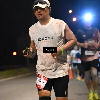 Runner Photo 7766371