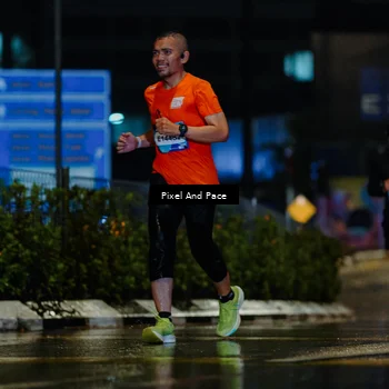 Runner Photo 7766385