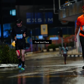 Runner Photo 7766389