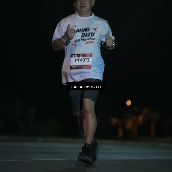 Runner Photo 7766392
