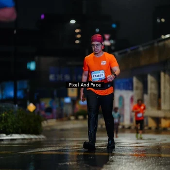 Runner Photo 7766402