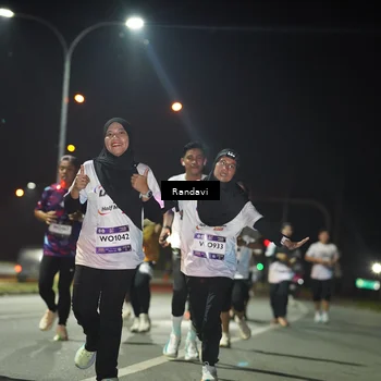 Runner Photo 7766410
