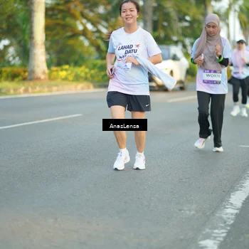 Runner Photo 7766479