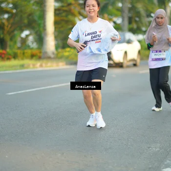 Runner Photo 7766485