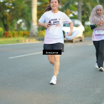 Runner Photo 7766491