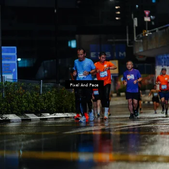 Runner Photo 7766518