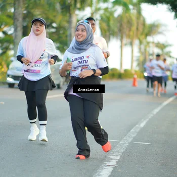 Runner Photo 7766526