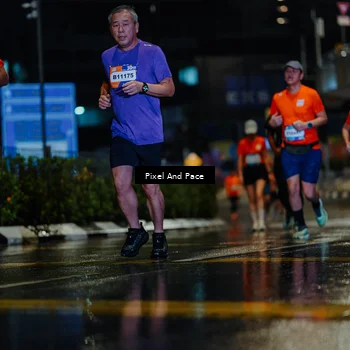 Runner Photo 7766545