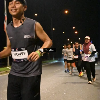 Runner Photo 7766560