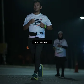 Runner Photo 7766577