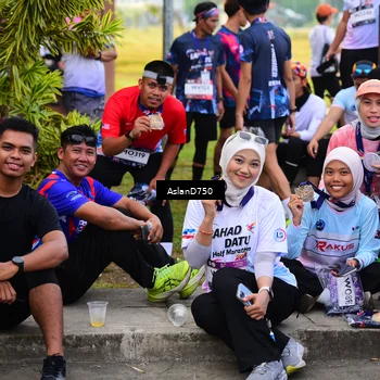 Runner Photo 7766596