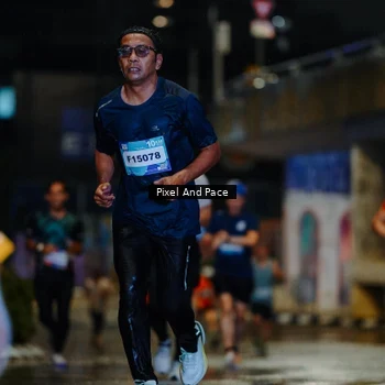 Runner Photo 7766662