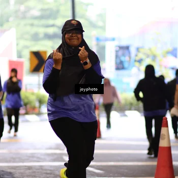 Runner Photo 7766666