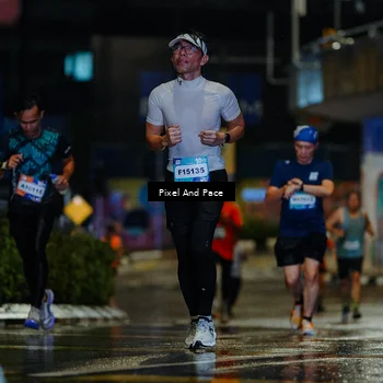 Runner Photo 7766670