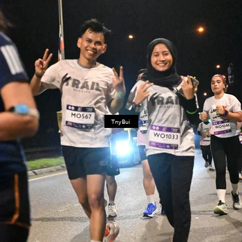 Runner Photo 7766671