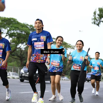 Runner Photo 7766675