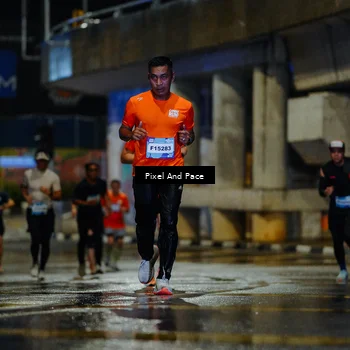 Runner Photo 7766686