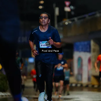 Runner Photo 7766694