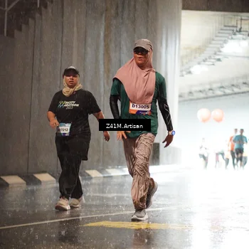 Runner Photo 7766697