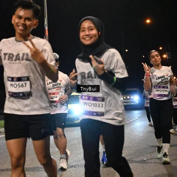 Runner Photo 7766712