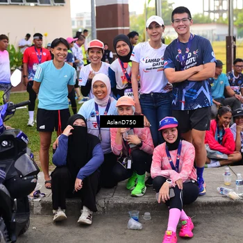 Runner Photo 7766718