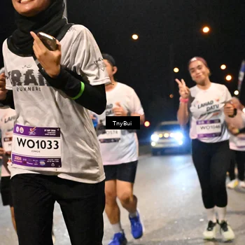 Runner Photo 7766721