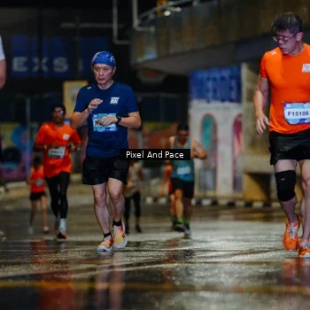 Runner Photo 7766729